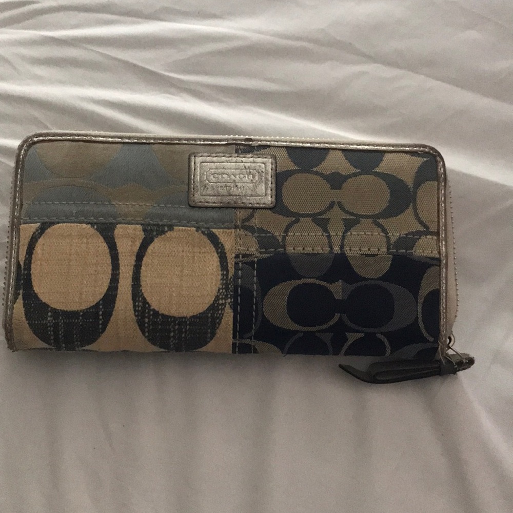 Authentic Coach Wallet